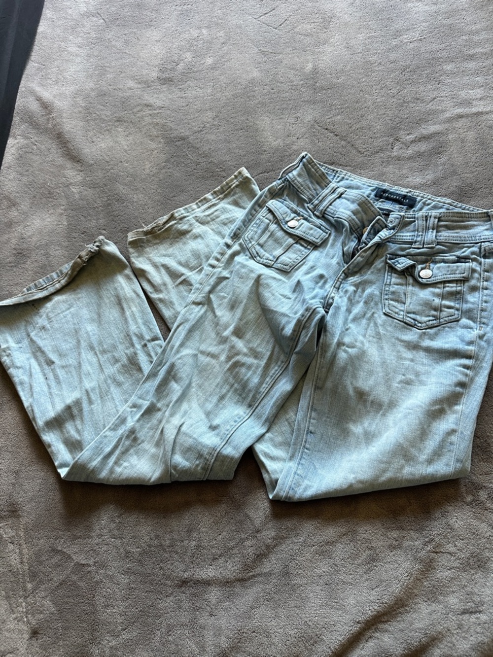 Aeropostale Light Blue Low-Rise Cargo Pocket Jeans